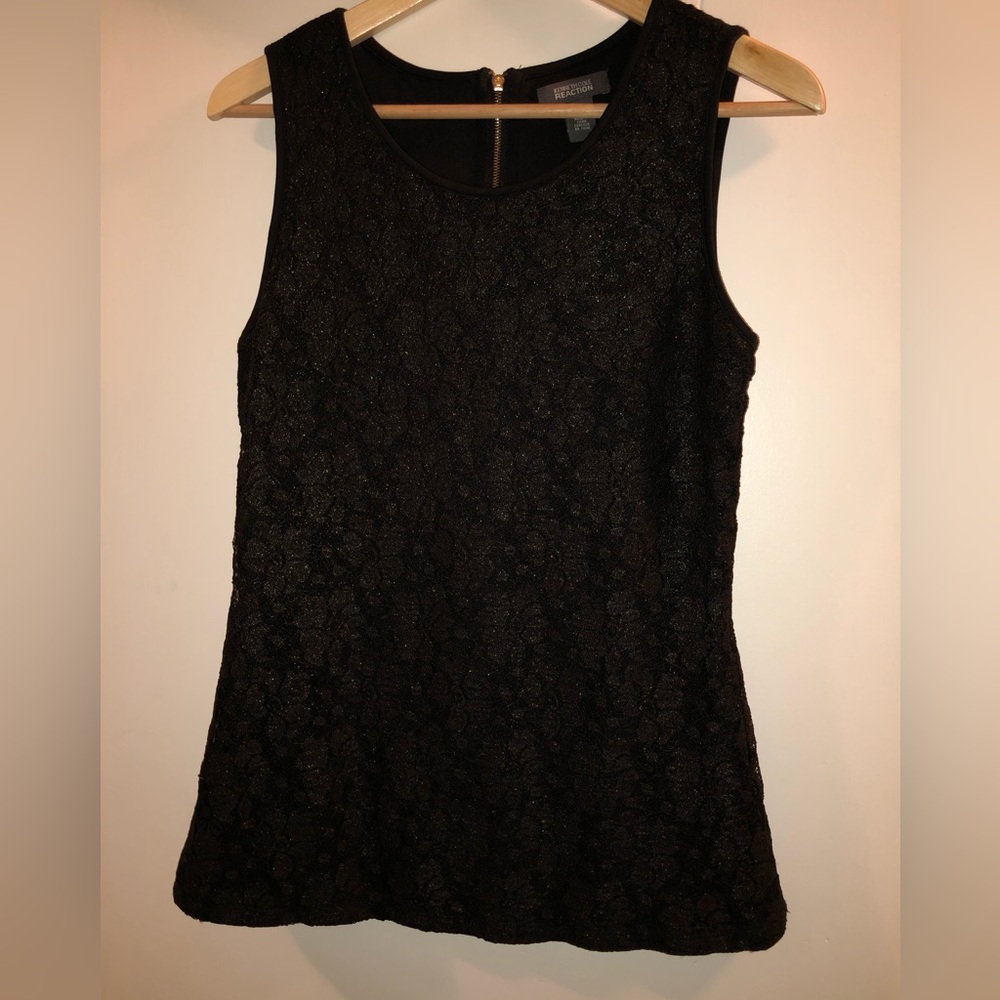 Gorgeous Lace Top Size Small
